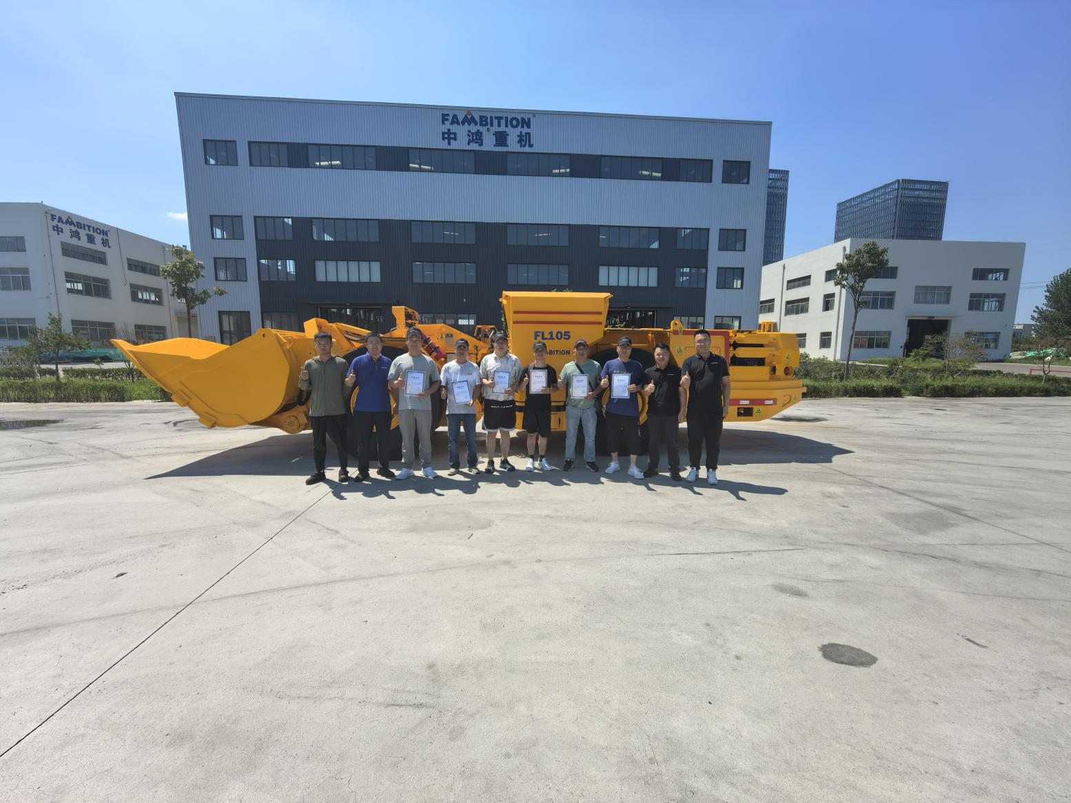Împuternicire dublă prin teorie și practică! Al doilea lot de cursanți de la Baowu Resources Co., Ltd. Mina Baixiangshan a finalizat cu succes FL105 LHD Training specializat